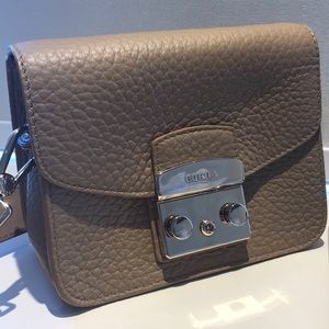 Beige leather FURLA crossbody bag